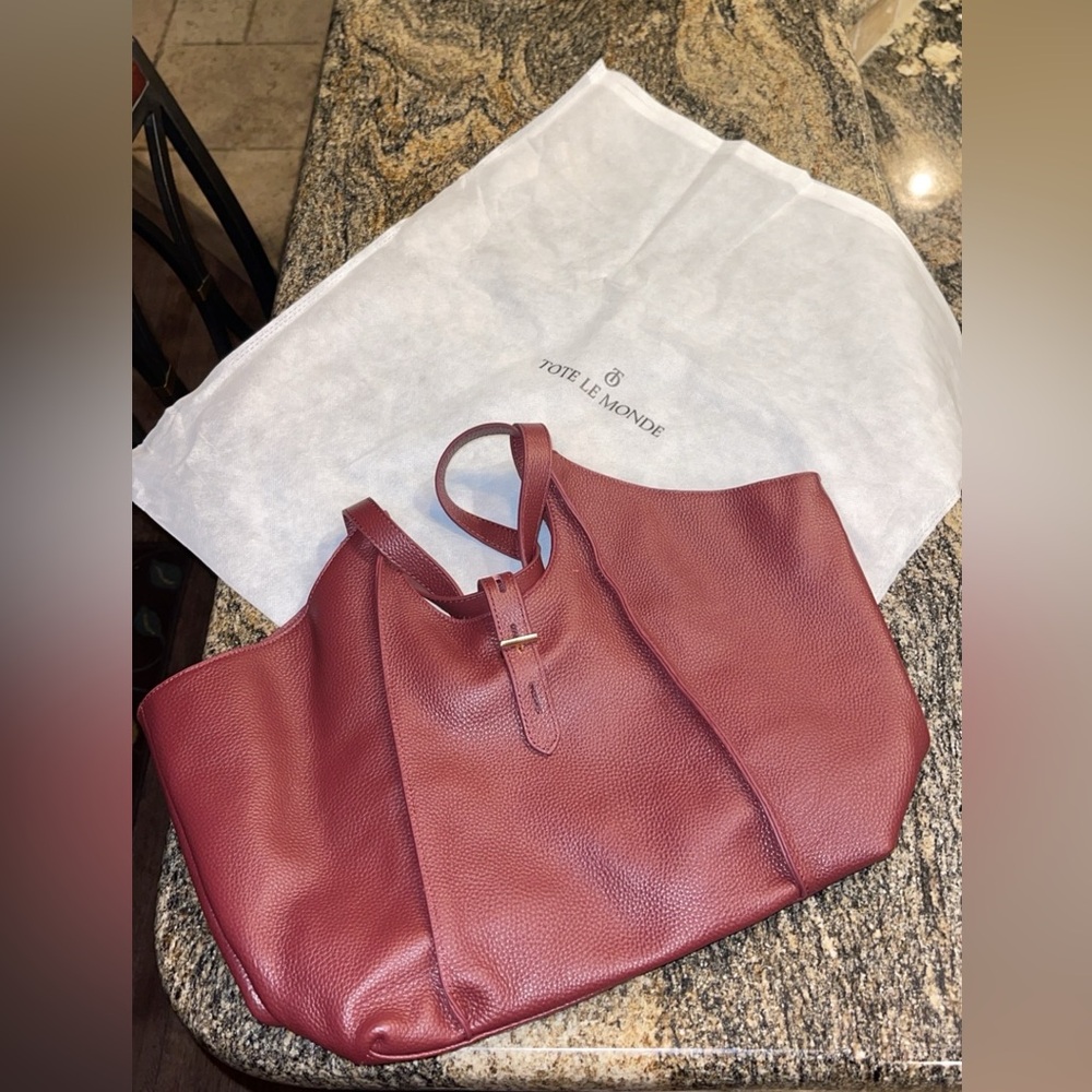 TOTE LE MONDE : Brand New! Never used!